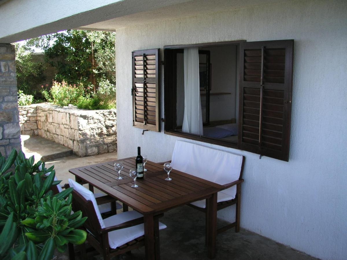 Apartments By The Sea Stomorska, Solta - 5190 Εξωτερικό φωτογραφία